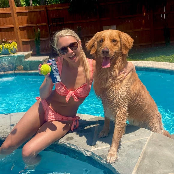 Meet your Posher, Erica - Picture 3 of 3